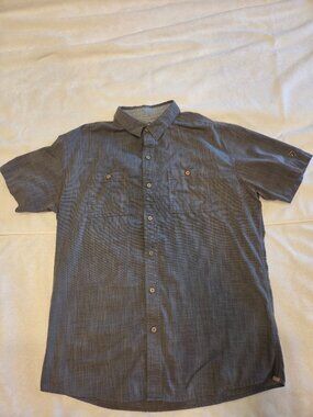 KUHL Mens Large Blue Grey Short Sleeve Button Down Hiking 2 Pocket Shirt